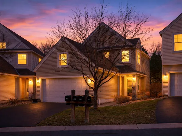 8789 N Bay Dr, Chanhassen, MN 55317