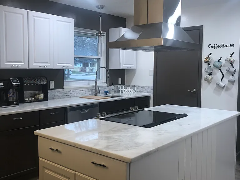 7673 Center St — Photo 12