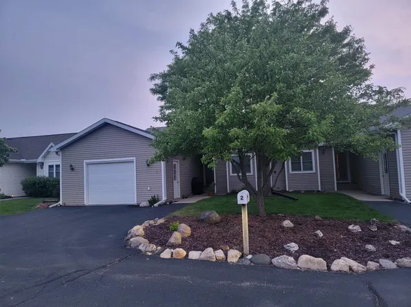 1277 Bluff Road #2, Whitewater, WI 53190