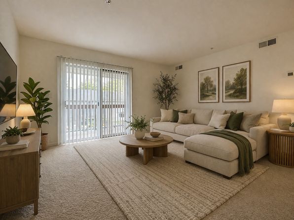 9 Lockhart Cir APT I