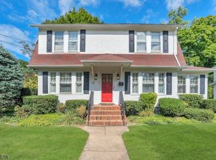 169 Spencer Pl, Ridgewood, NJ 07450