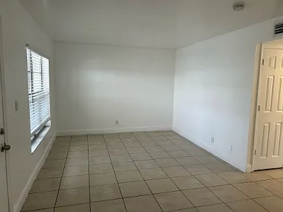 3 bed, 1.5 bath, $1,850 — Photo 4
