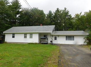 26 White School House Rd, Madison, ME 04950