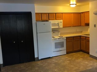 384 W Drahner Rd APT C3, Oxford, MI 48371