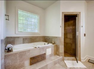 1100 W Grove Ave #B, Nashville, TN 37203