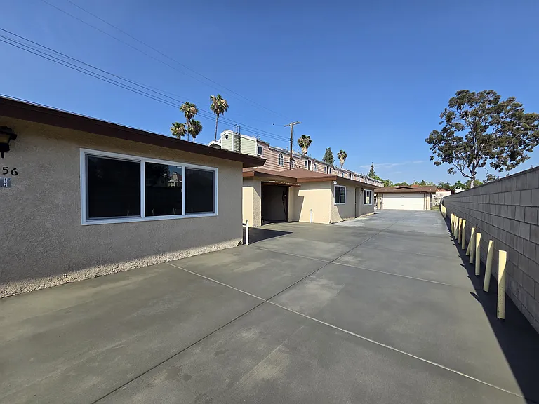 4158 La Rica Ave #4158 — Photo 8