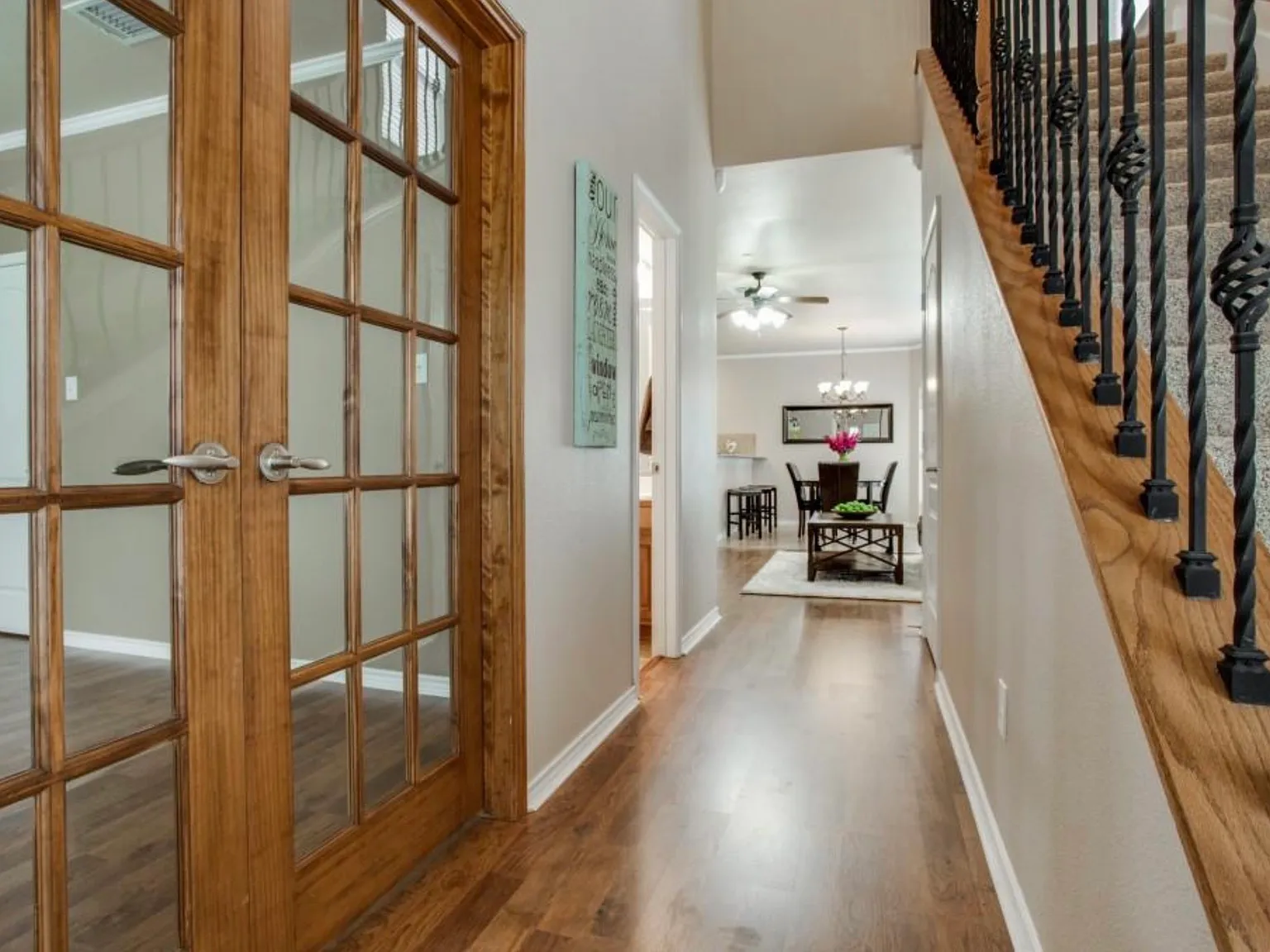 3 bed, 2243 sqft, $2,995 — Photo 4