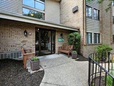 1871 Silver Bell Rd APT 317, Eagan, MN, 55122