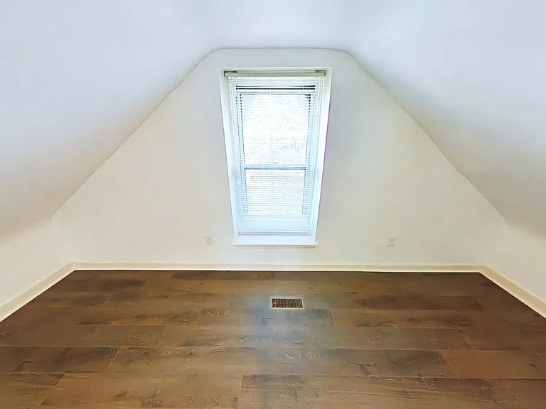 The Wright — Photo 49