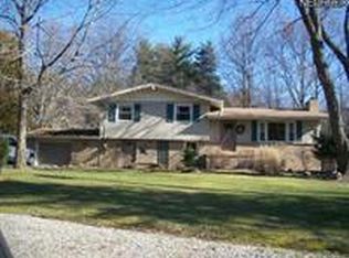 3176 Durst Dr, Cortland, OH 44410