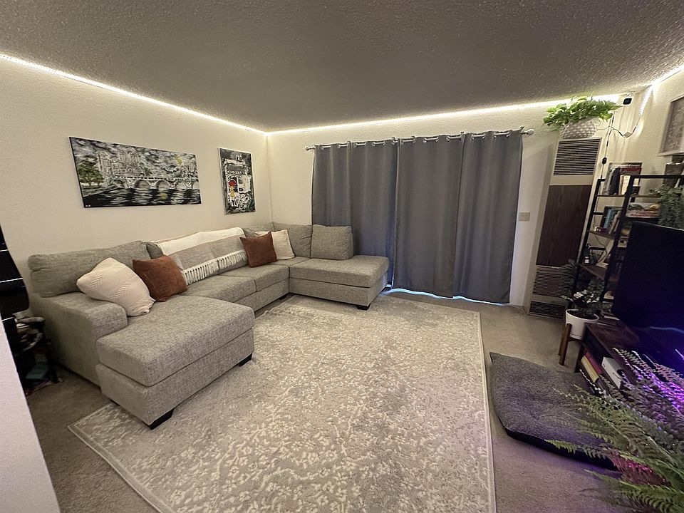 1st image of 5721 Hendrickson Ave #3