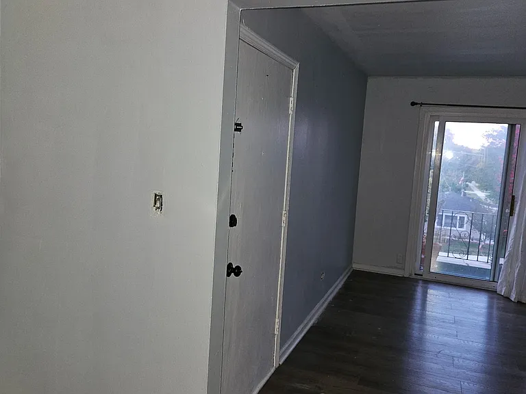 7801 W 87th St #3A — Photo 1