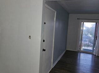 7801 W 87th St APT 3A, Bridgeview, IL 60455