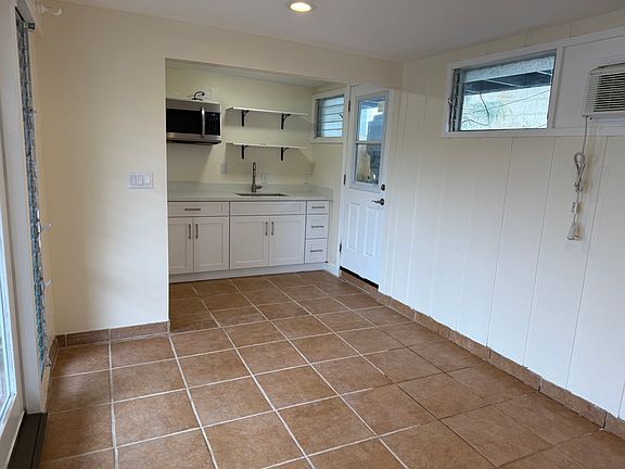 Newly upgraded! All new kitchen with new microwave, mini fridge, sink, cabinets, countertop, and shelving. Newly painted and professionally cleaned.