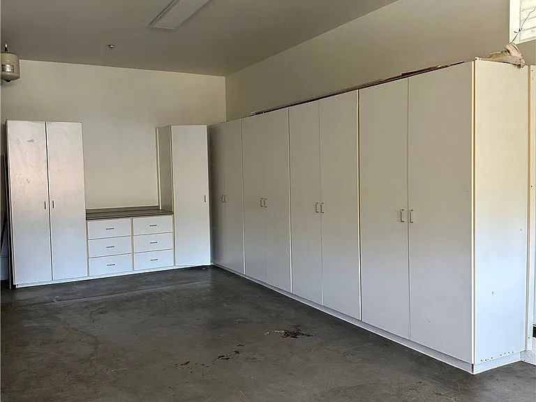 25351 Mustang Dr — Photo 37