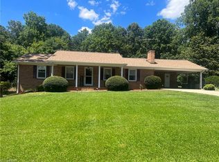 162 Sunset Ave, Mount Airy, NC 27030