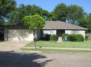 10343 Gulfstream Ln, Sugar Land, TX 77498