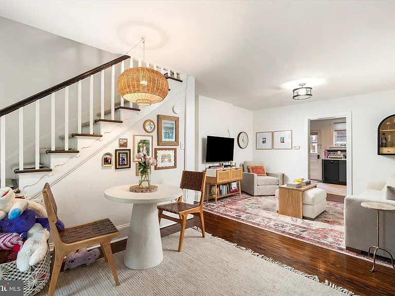 43 Spruce St #3 — Photo 5