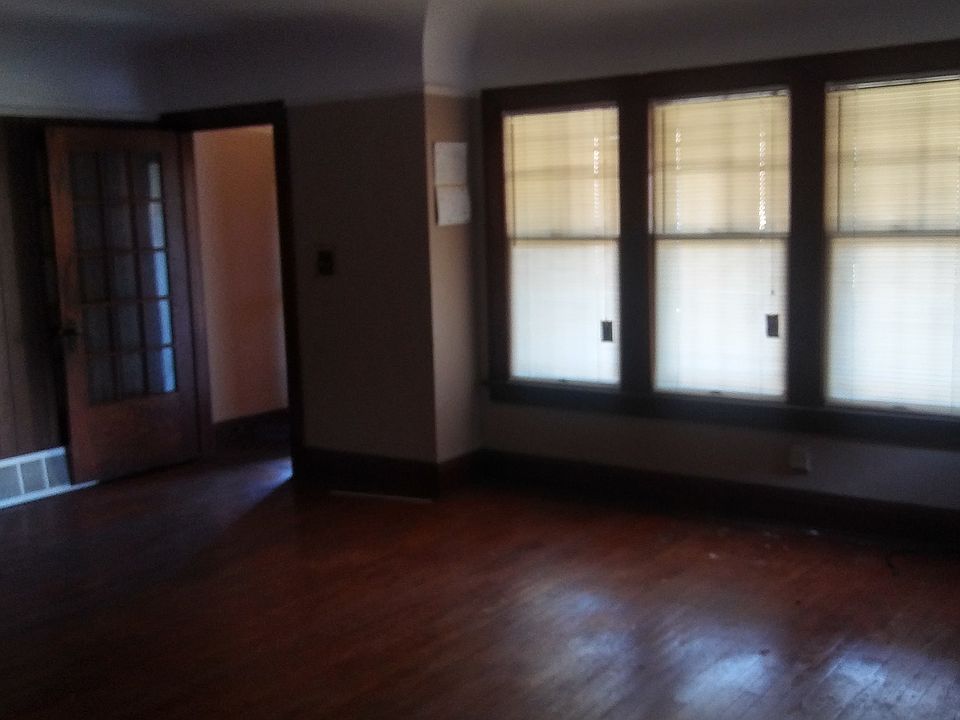 2nd image of 2316 W Keefe Ave #2318
