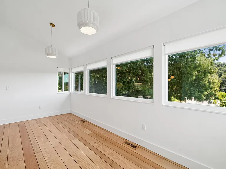 4923 Harbord Dr — Photo 25