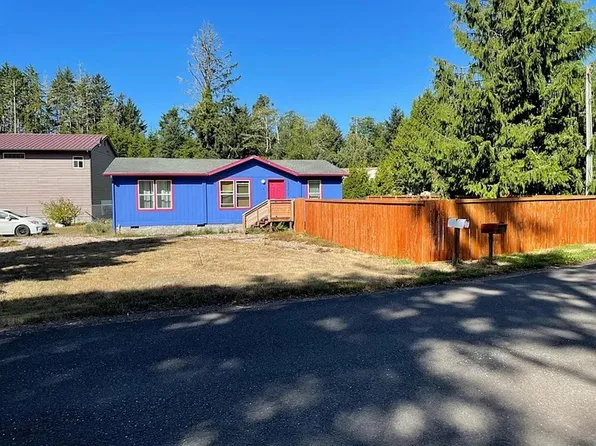 23901 Isle Pl, Ocean Park, WA 98640