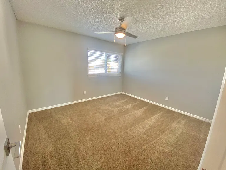 1818 N Alvarado St #6 — Photo 10