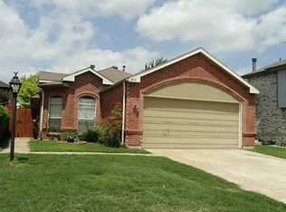 5113 Wedgewood Dr, Garland, TX 75043