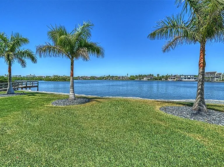 1355 S Portofino Dr #103 — Photo 62