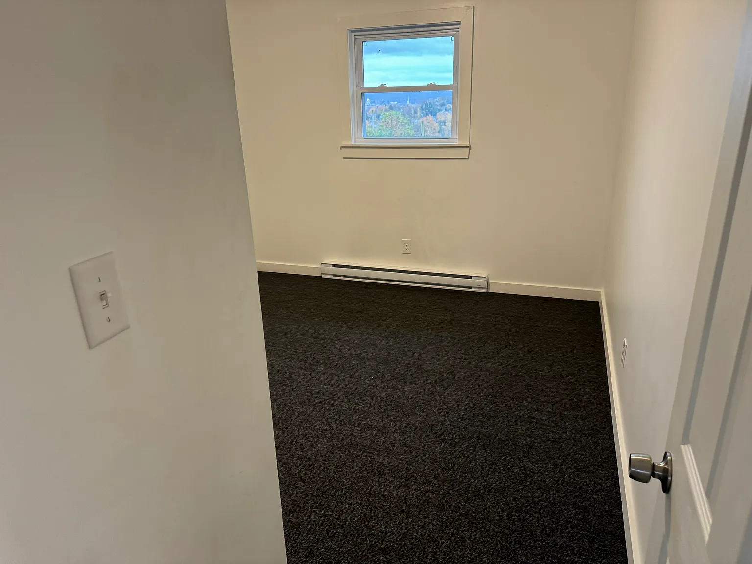 874 Fairview Ave — Photo 2