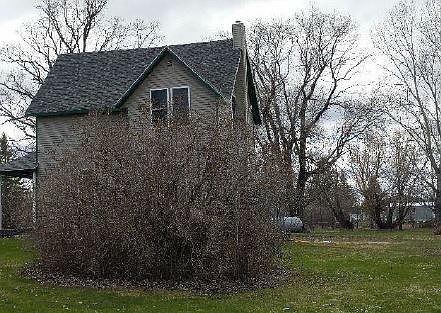 2nd image of 371 3rd Ave