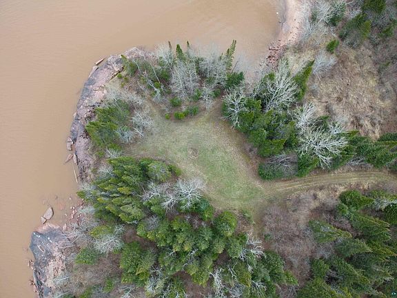 4th image of 84 Quarry Point Rd
