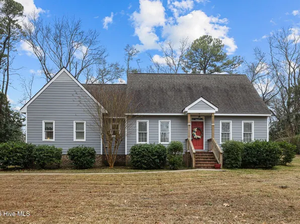 5115 Webb Street, Morehead City, NC 28557