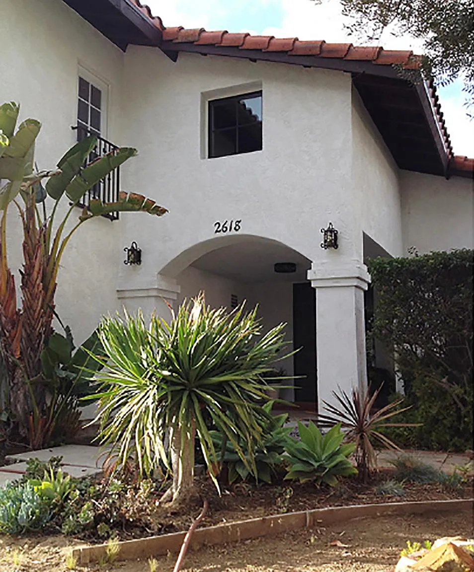 2618 Abedul St — Photo 2