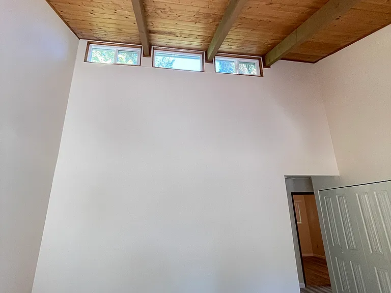 9459 SW Tauchman St #9459 — Photo 6