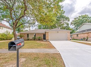 24306 Spring Mill Ln, Spring, TX 77373
