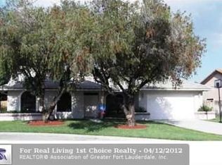 1650 NW 100th Way, Plantation, FL 33322