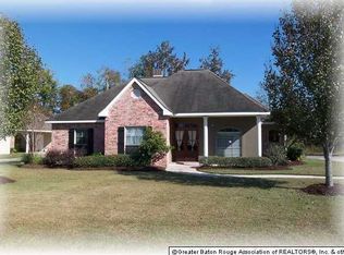 17314 E Autumn Dr, Prairieville, LA 70769