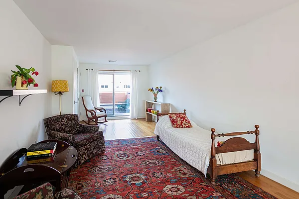 Sold by Compass | media 5