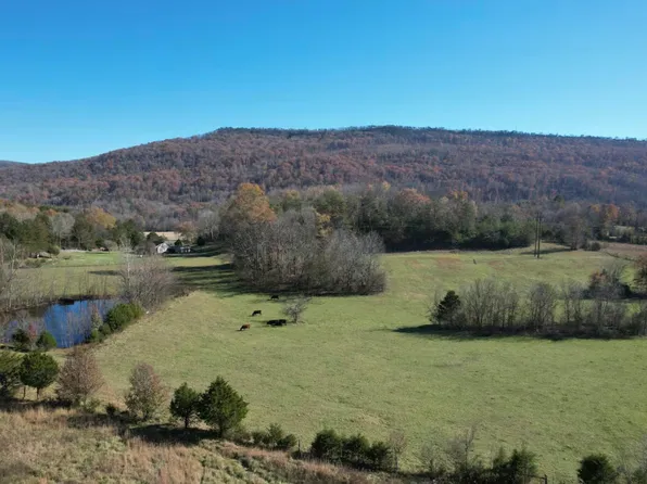 690 Sells Ln, Trenton, GA 30752