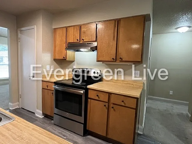 111 Barnsbury Ct — Photo 7