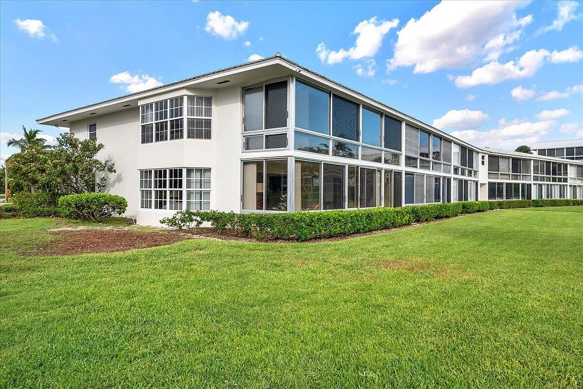 2 bed, 2.0 bath, 1260 sqft, $7,000 — Photo 4