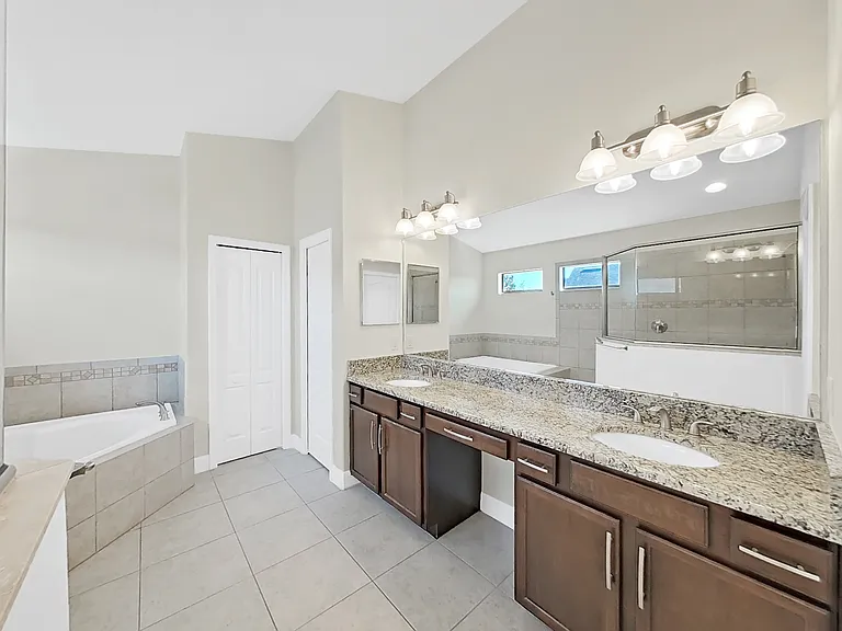 10615 Mistflower Ln — Photo 4