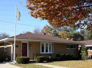 1037 Riverview Ave, Monroe, MI 48162