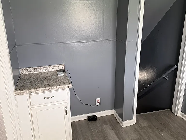 10869 Nottingham Rd — Photo 6