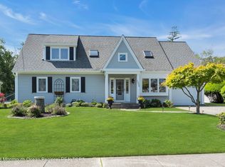 1009 Shore Rd, Spring Lake, NJ 07762