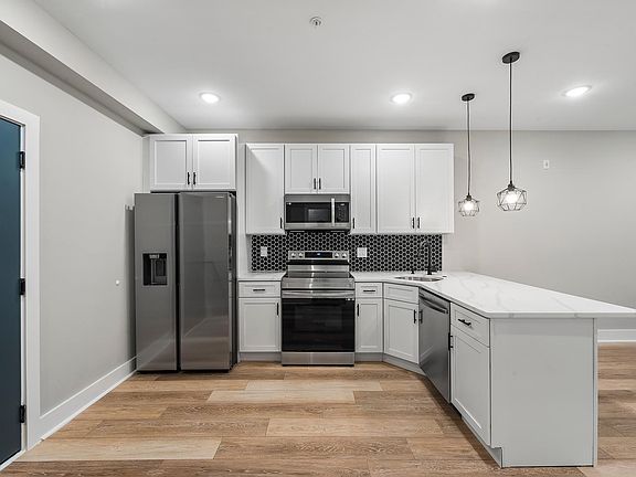3rd image of 1714 N 22nd St #101