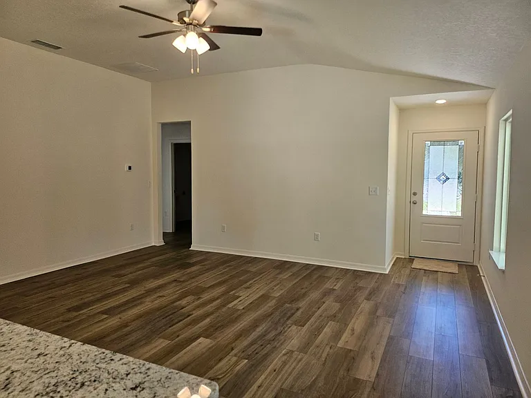 25 Radium Ln — Photo 10