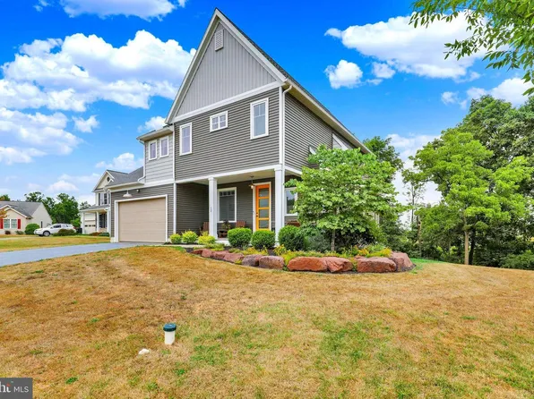 12 Thistle Ct, Myerstown, PA 17067