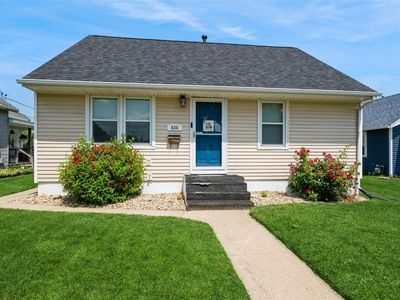 630 21st Ave SW, Cedar Rapids, IA, 52404