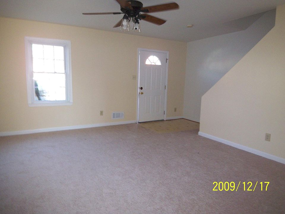 2nd image of 9205 Hood Rd